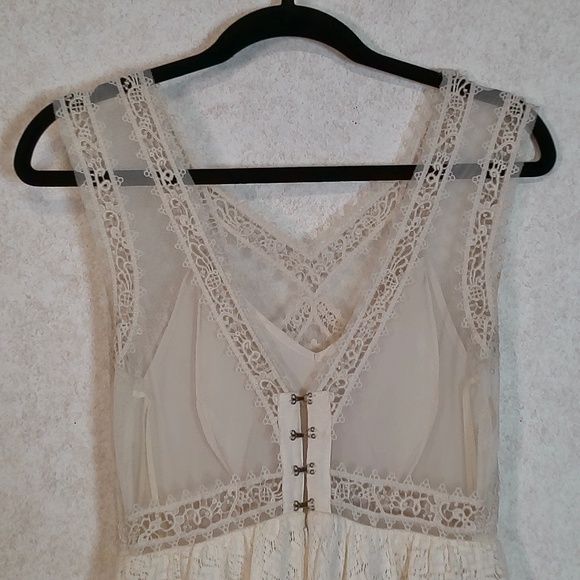 NWT Free People Victoria Ivory Lace&Embroidery Cinderella Mini Dress,Lining Sz2 - Picture 5 of 12
